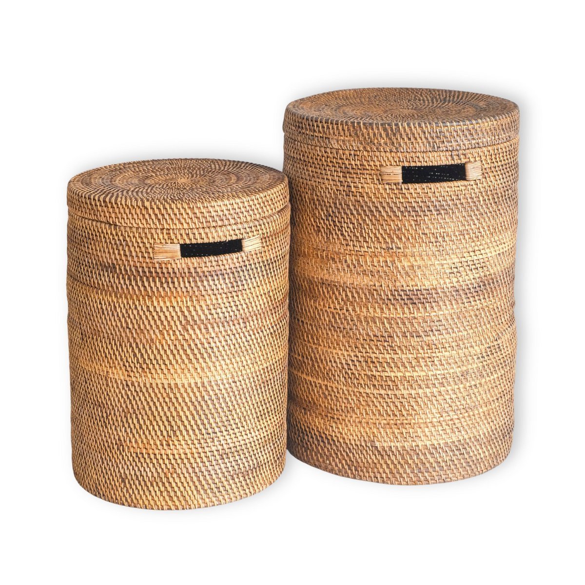 SARI Grote Wasmand met Deksel – Ronde Boho Rotan Mand (Bruin, 2 Maten)