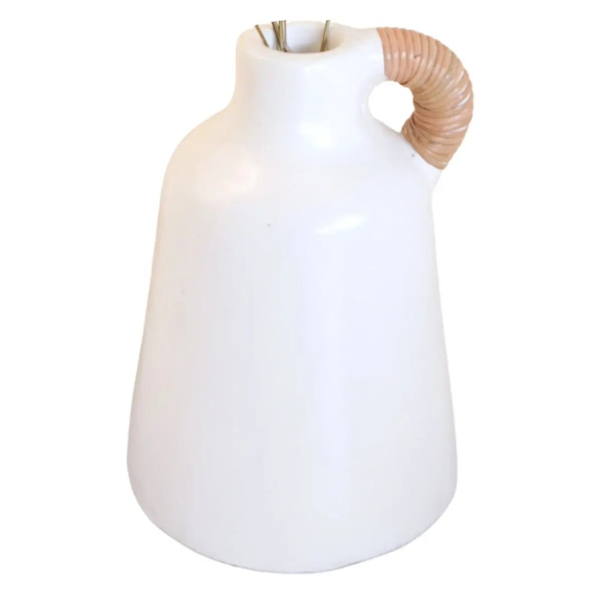 Witte Vaas SANA – Kleine Decoratieve Klei Vaas met Rotan Handvat
