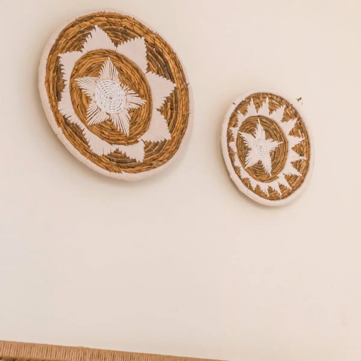 GUMA Wandmand & Decoratieve Schaal – Gemaakt van Bananenvezel