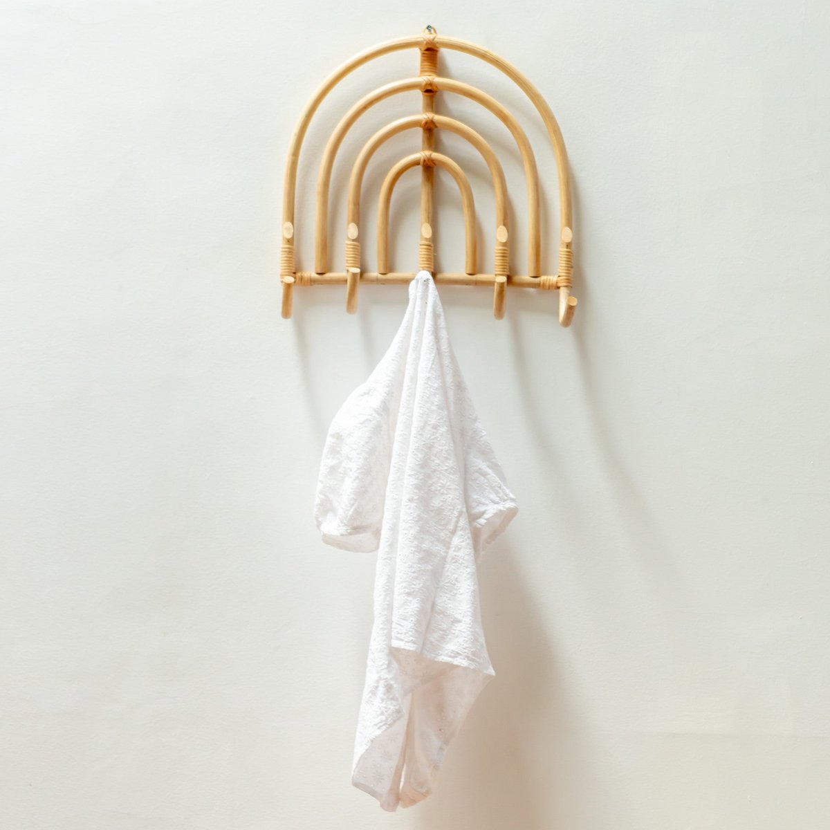 Rotan Kapstok MAKU – Beige Wandhaken | 2 Maten