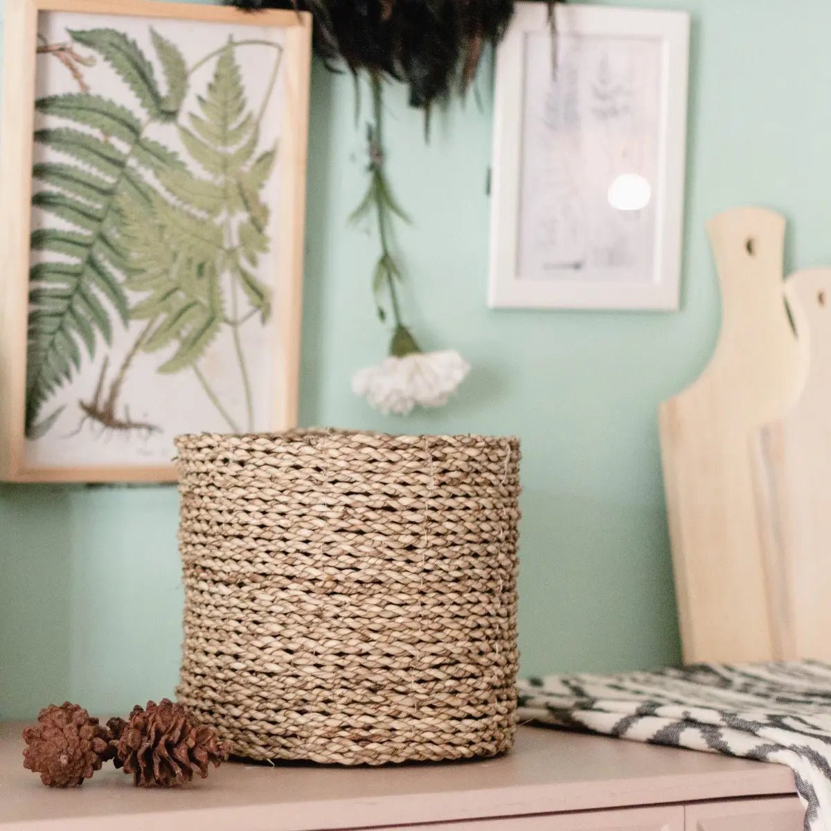 BHINNEKA Kleine Zeegras Mand – Geweven Boho Plantenmand