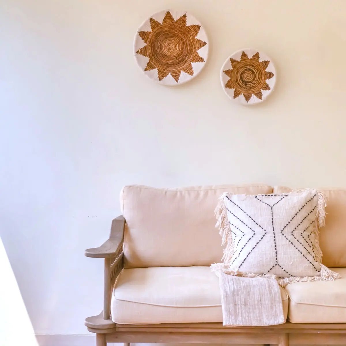 ADARI Ronde Boho Wandmand – Geweven Wanddecoratie met Sterpatroon