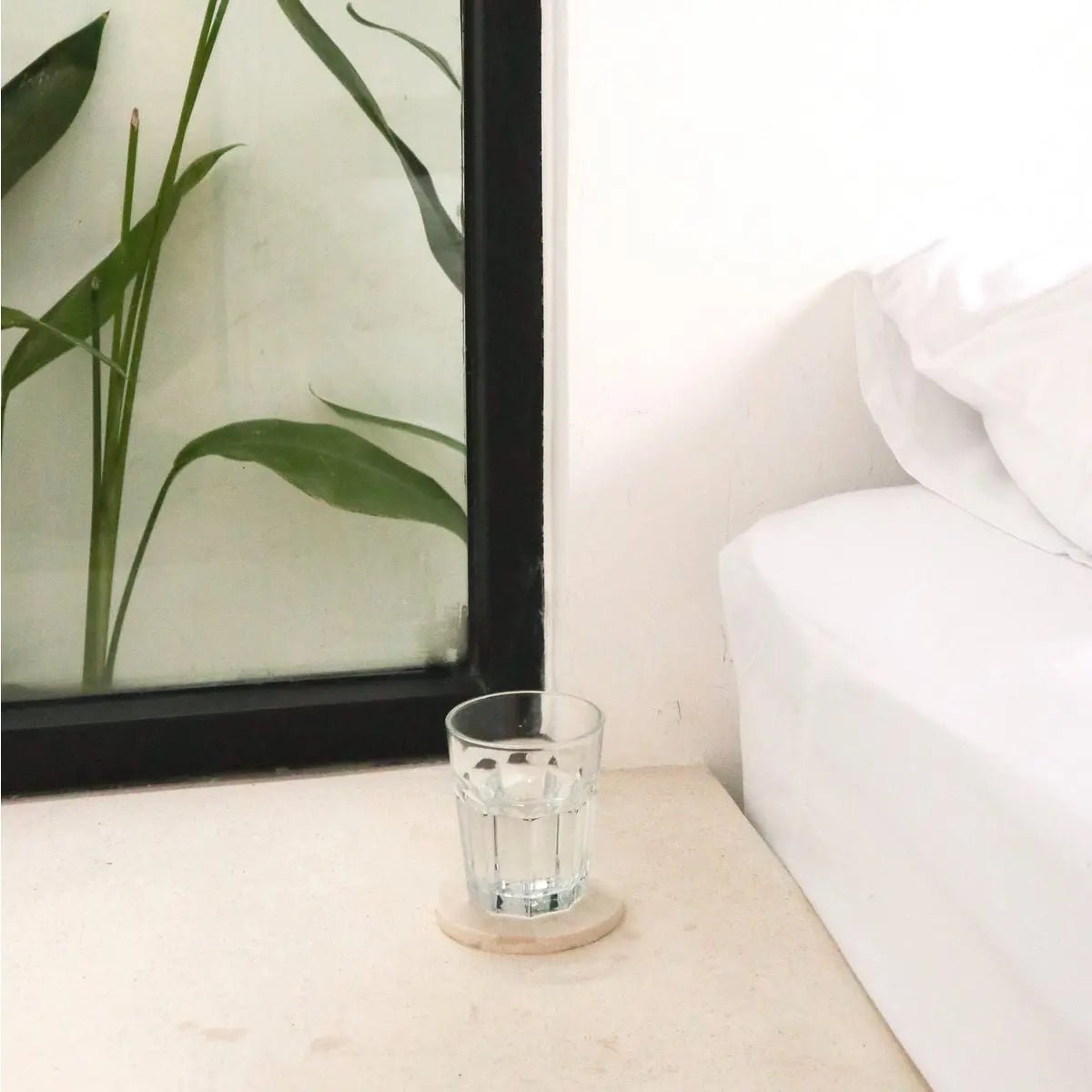 Ronde Witte Marmeren Onderzetters RANUKA | Set van 4 of 8