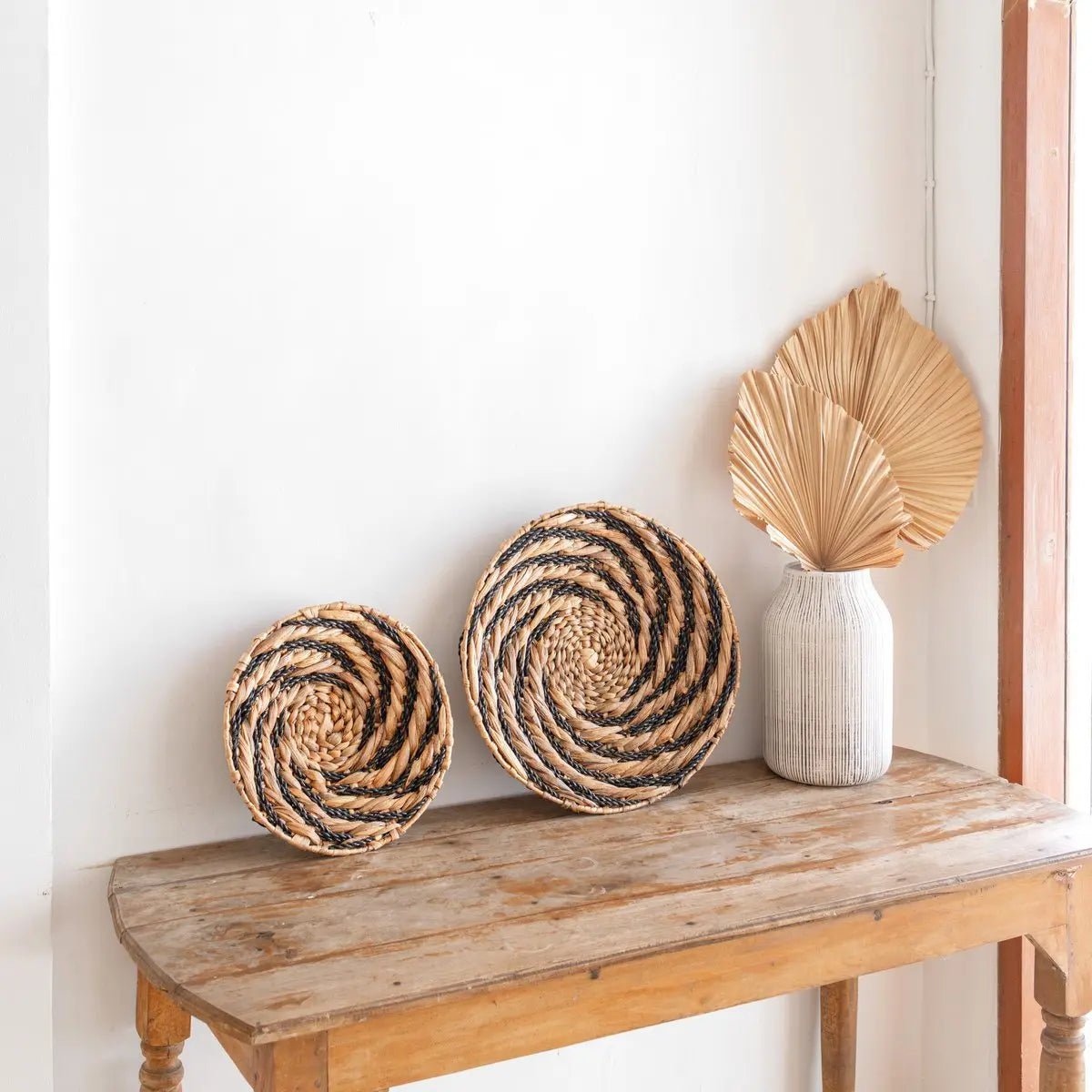 BANDUNG Ronde Wandmand of Decoratieve Schaal – Waterhyacint