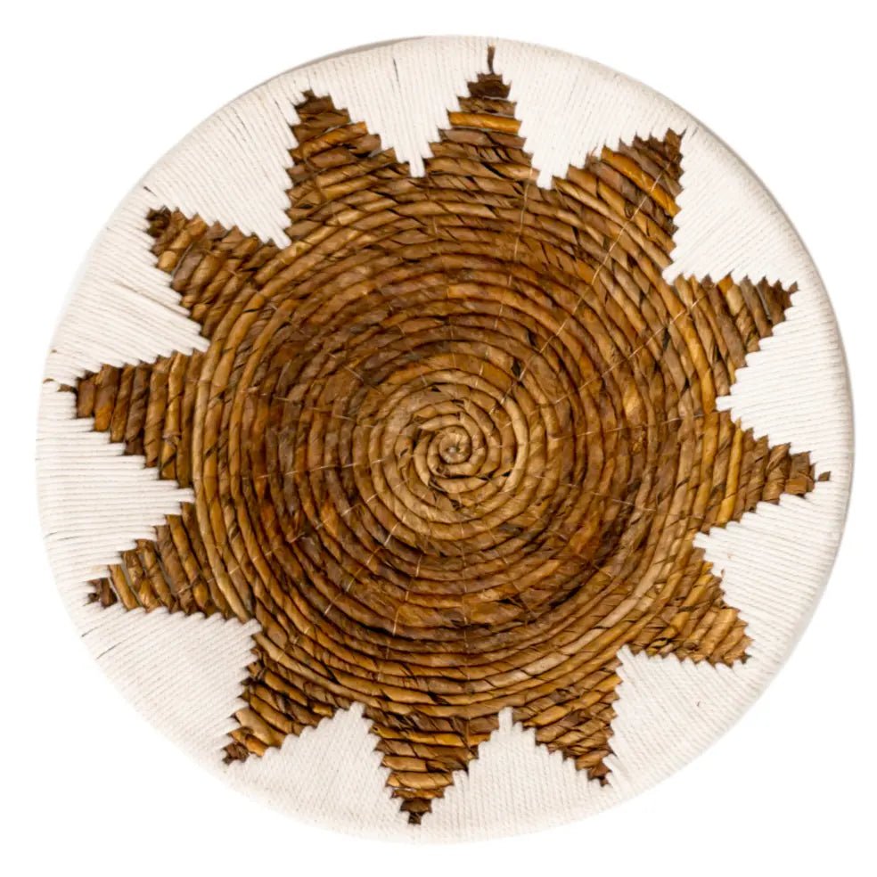 ADARI Ronde Boho Wandmand – Geweven Wanddecoratie met Sterpatroon