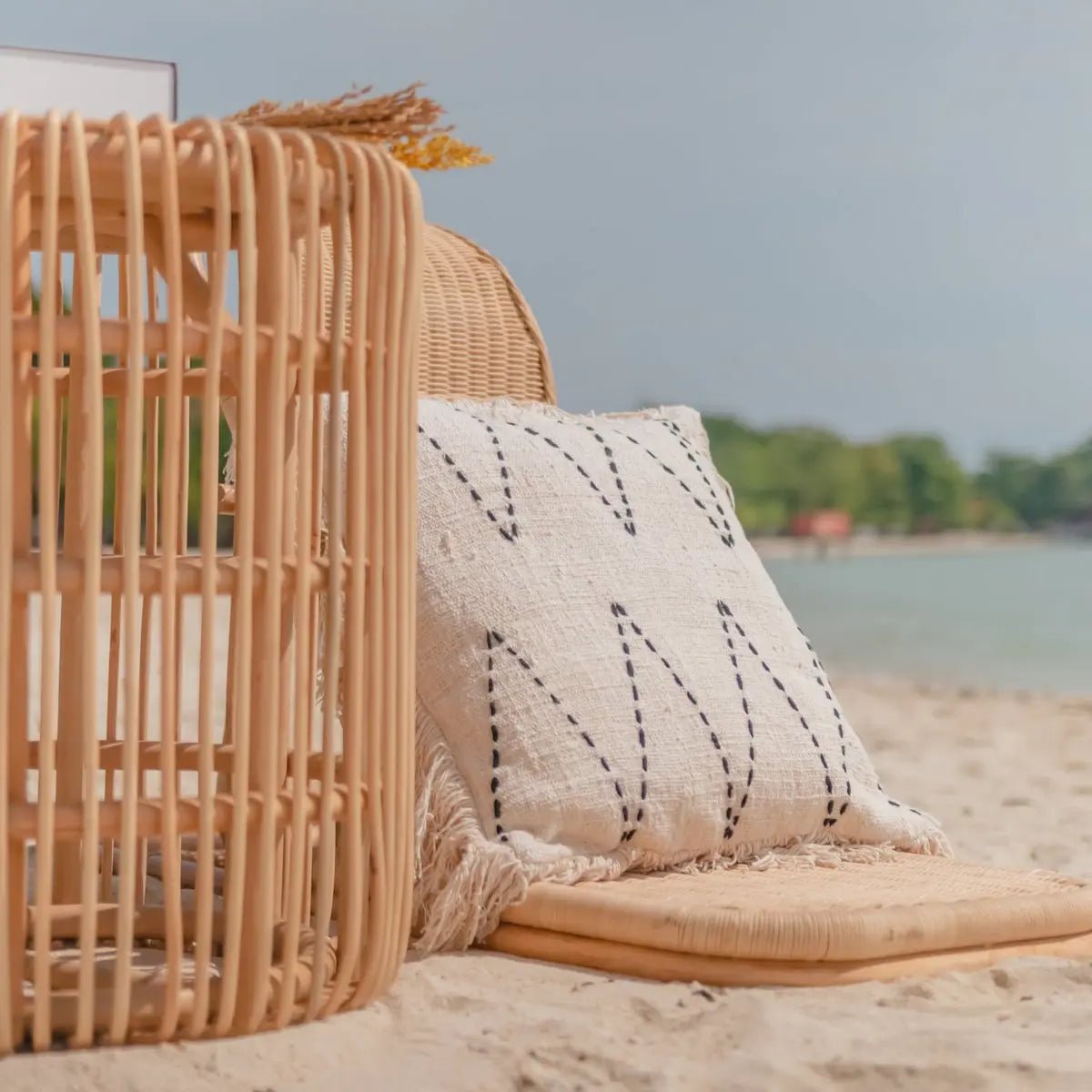 Rotan Bijzettafel ALAMAYA – Banktafel