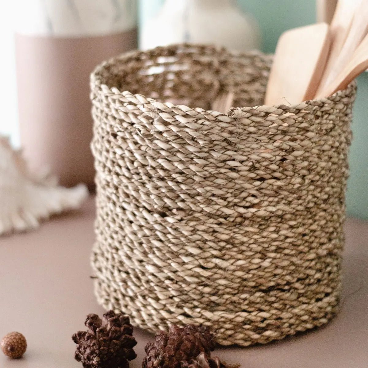 BHINNEKA Kleine Zeegras Mand – Geweven Boho Plantenmand