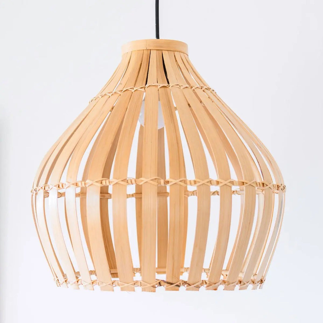 Bamboe Hanglamp KIRMA | Klokvormige Handgemaakte Lampenkap Ø 45 cm