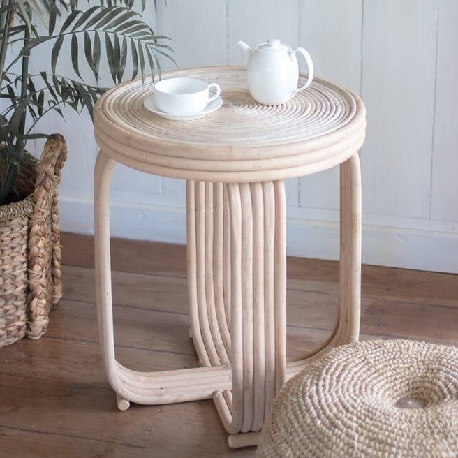Rotan Bijzettafel KANTHI – Stijlvolle Banktafel &amp; Bijzettafel