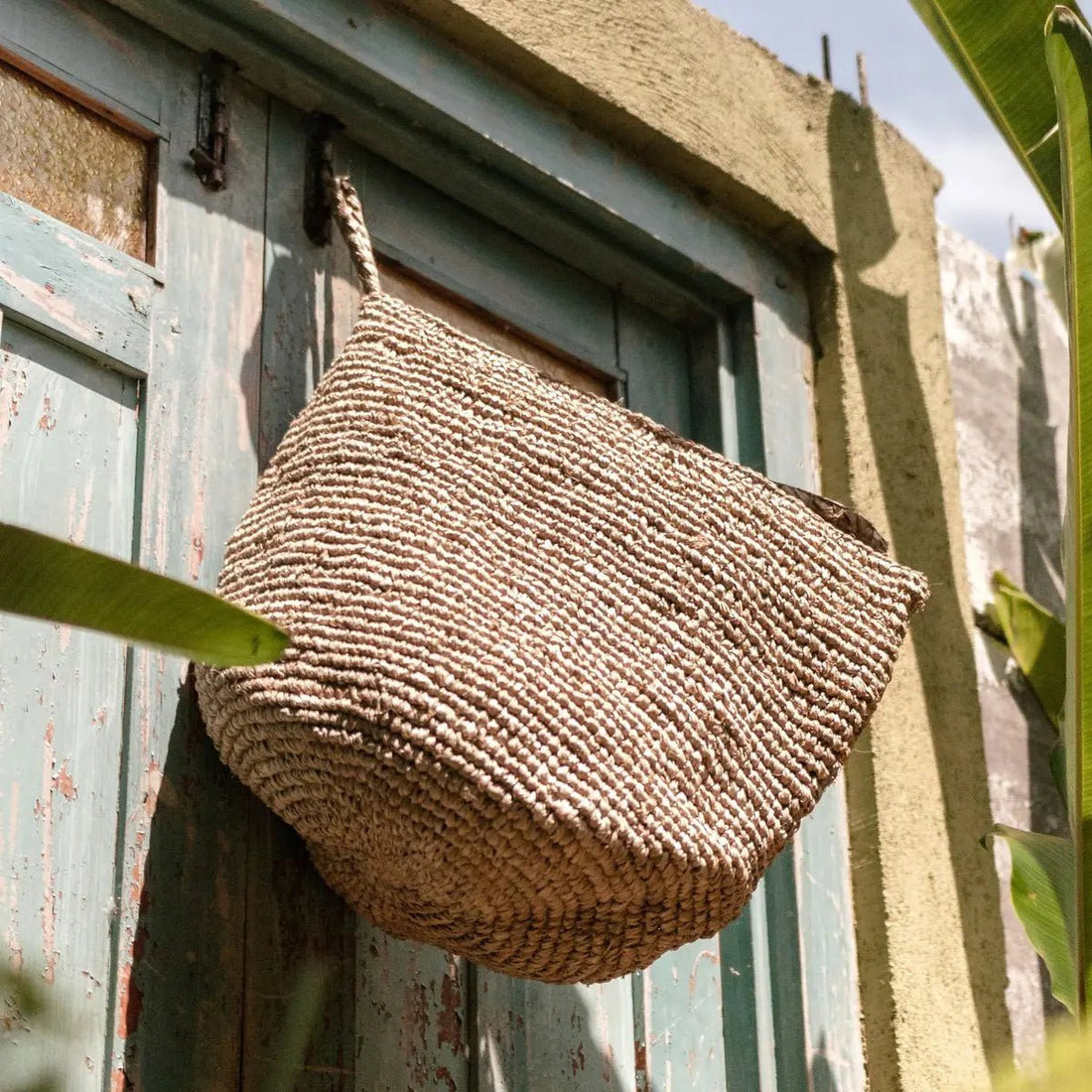 UTARA Wandmand – Hangende Opbergmand van Raffia