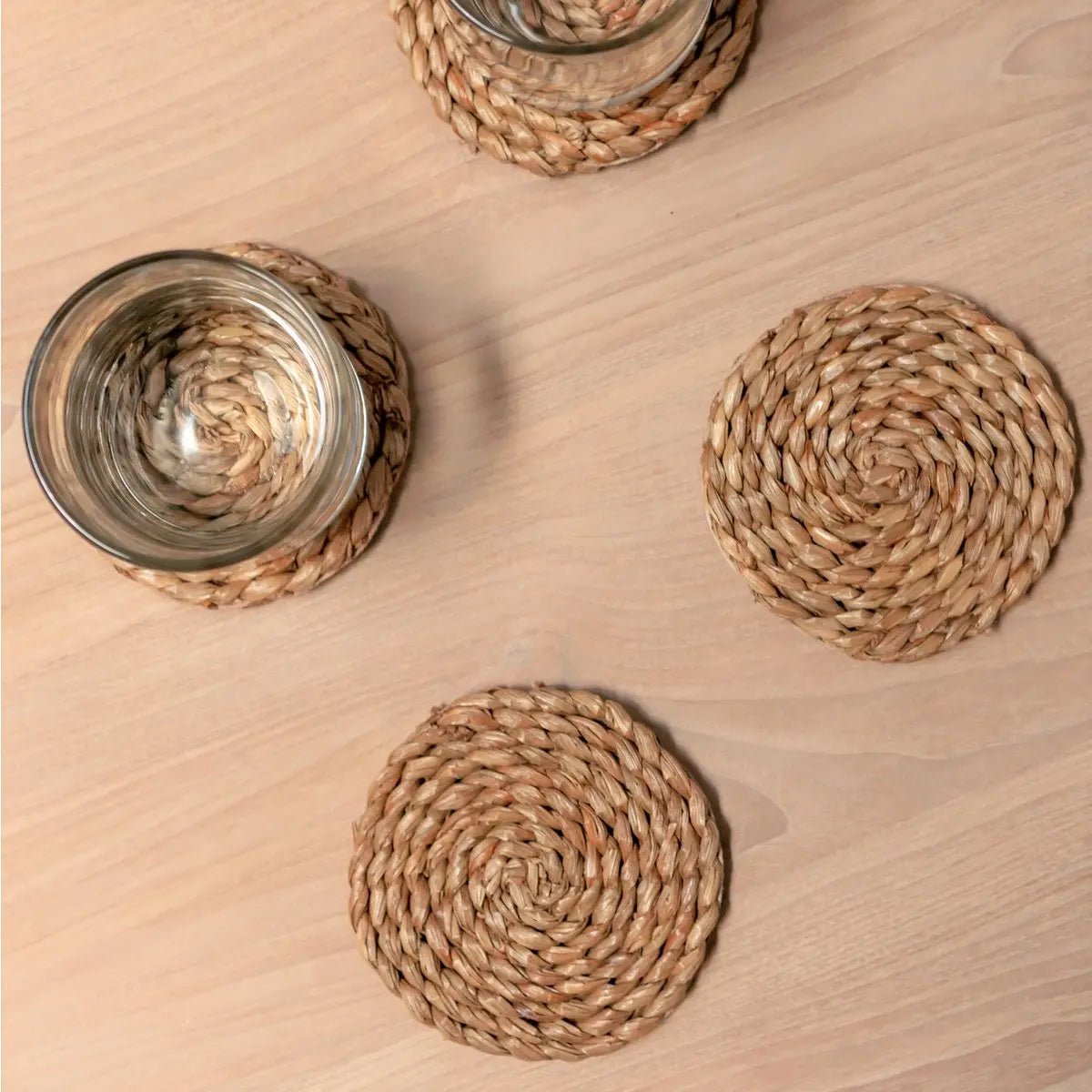 Onderzetters geweven van zeegras Set van 4 of 8 handgemaakte ronde onderzetters SUKU