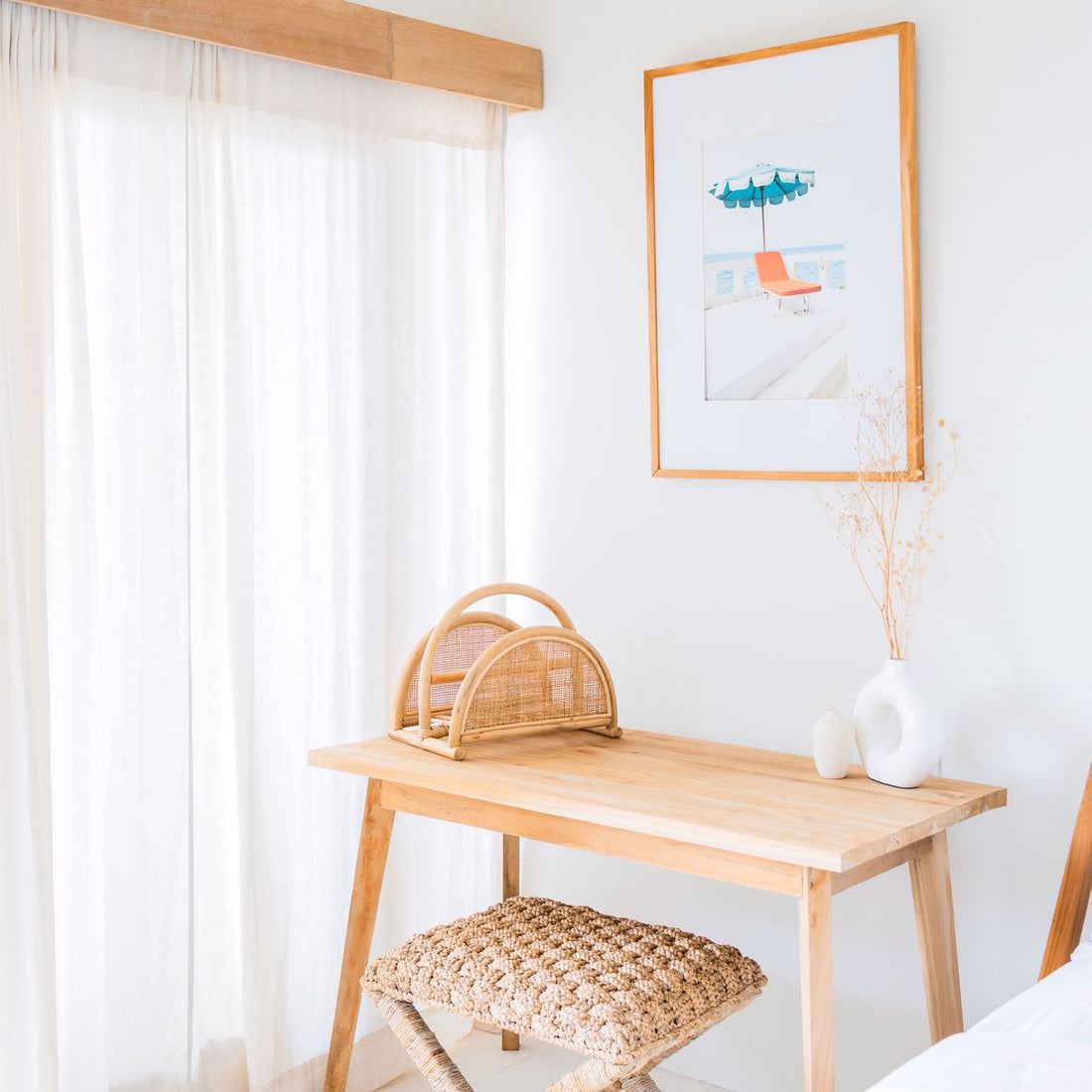 ALOR Rotan Krantenrek – Handgemaakte Boho Tijdschriftenhouder