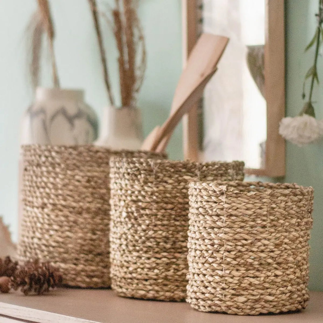 BHINNEKA Kleine Zeegras Mand – Geweven Boho Plantenmand